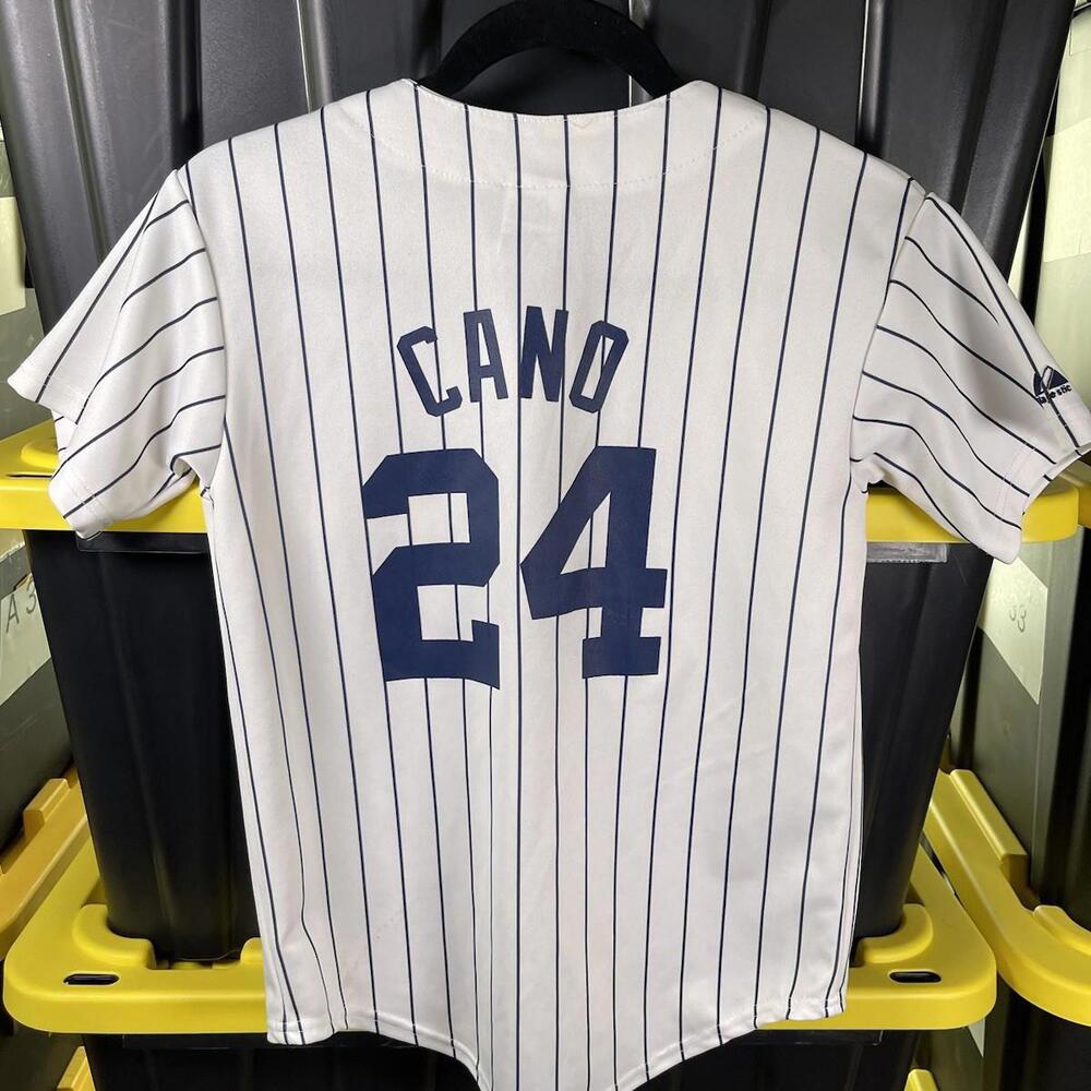New York Yankees Robinson Cano Jersey Youth Size Medium Majestic